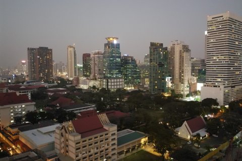 Condo in Bangkok, Thailand, 2 bedrooms  № 144002 - photo 15