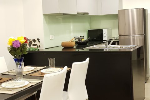 Condo in Bangkok, Thailand, 2 bedrooms  № 144002 - photo 6