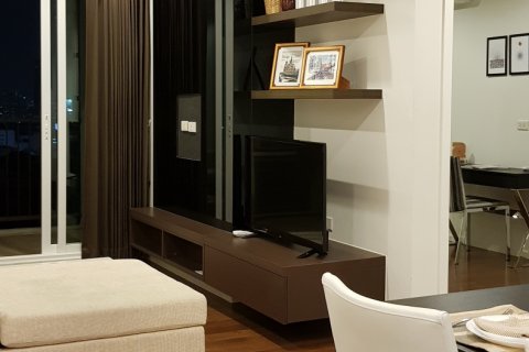 Condo in Bangkok, Thailand, 2 bedrooms  № 144002 - photo 5