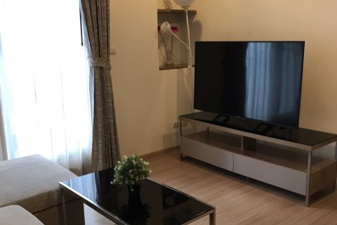 Кондоминиум с 2 спальнями в Бангкоке, Таиланд № 144004 - фото 2