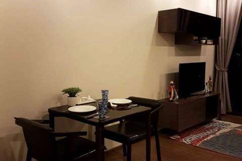 Кондоминиум с 1 спальней в Пхракханонге, Бангкок, Таиланд № 143990 - фото 8