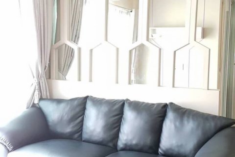 Кондоминиум с 2 спальнями в Бангкапи, Бангкок, Таиланд № 85781 - фото 10