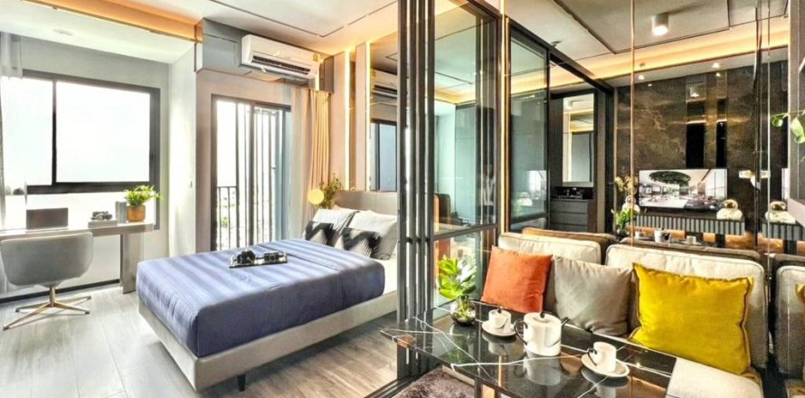 Condo à Phra Khanong, Bangkok, Thaïlande, 1 chambre  № 133082
