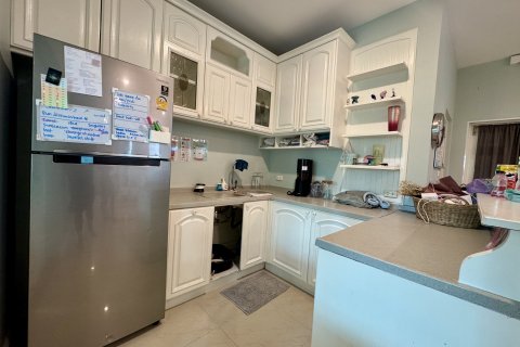 House in Phuket, Thailand 5 bedrooms № 142211 - photo 11