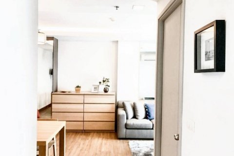 Кондоминиум с 2 спальнями в Бангкапи, Бангкок, Таиланд № 104503 - фото 7