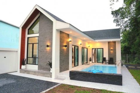 Villa in Ao Nang, Thailand 2 bedrooms № 125868 - photo 1