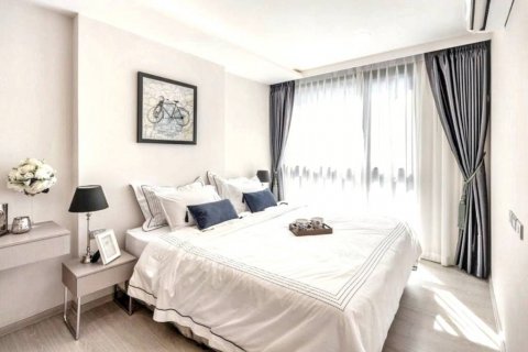 Кондоминиум с 2 спальнями в Бангкоке, Таиланд № 125865 - фото 3