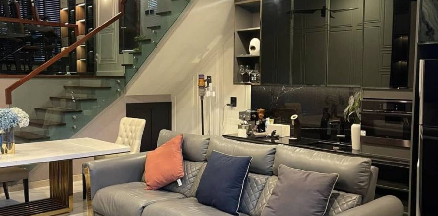 Таунхаус в Чатучаке, Бангкок, Таиланд с 3 спальнями № 125867