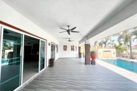 Вилла в Хуа Хине, Таиланд с 3 спальнями  № 100453 - фото 3