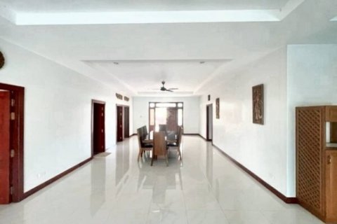 Вилла в Хуа Хине, Таиланд с 3 спальнями  № 100453 - фото 4