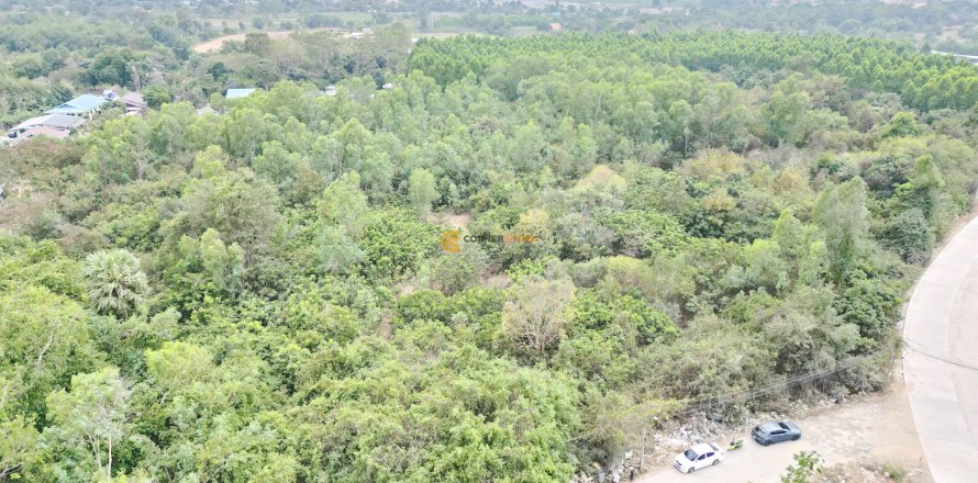 Terrain à Pattaya, Thaïlande № 100237