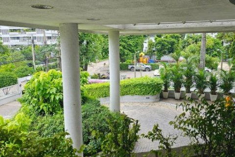 Кондоминиум с 3 спальнями в Сатхоне, Бангкок, Таиланд № 123661 - фото 11