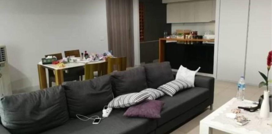 Condo in Khlong San, Bangkok, Thailand, 3 bedrooms  № 123663