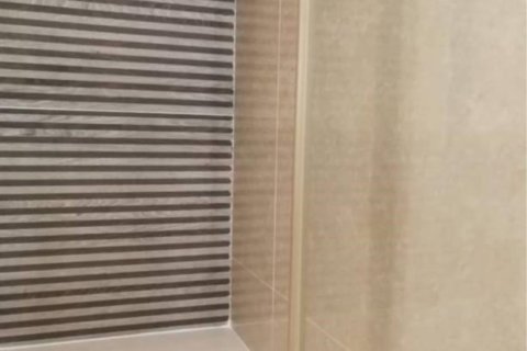 Condo in Khlong San, Bangkok, Thailand, 3 bedrooms  № 123663 - photo 16