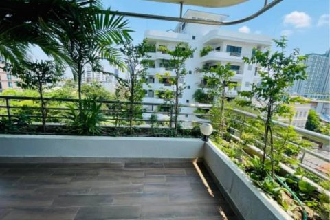 Кондоминиум с 3 спальнями в Ваттхане, Бангкок, Таиланд № 123662 - фото 10