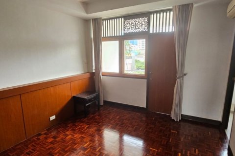 Condo à Sathon, Bangkok, Thaïlande, 4 chambres  № 123658 - photo 3