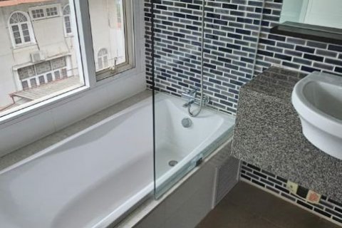 Condo à Sathon, Bangkok, Thaïlande, 4 chambres  № 123658 - photo 12