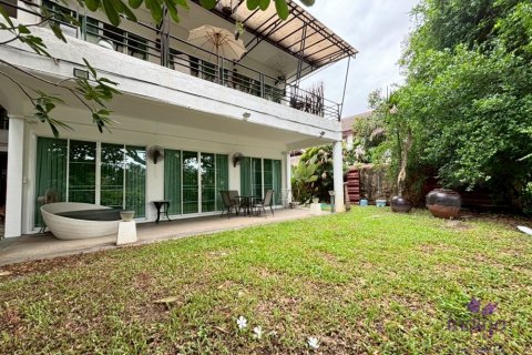 Condo à Chiang Mai, Thaïlande, 1 chambre  № 132382 - photo 14