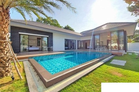 Maison à Hua Hin, Thaïlande 4 chambres № 125199 - photo 1