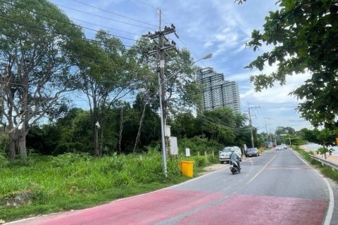 Land in Bang Sare, Thailand № 105017 - photo 2