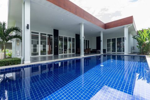 Вилла в Хуа Хине, Таиланд с 4 спальнями  № 105014 - фото 3