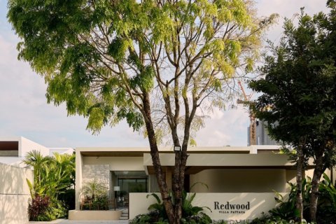 Дом в Паттайе, Таиланд с 3 спальнями  № 124173 - фото 2