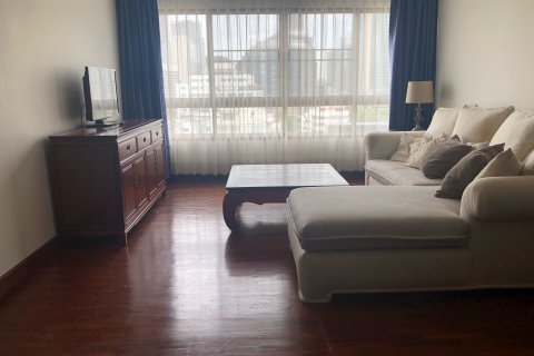 Кондоминиум с 2 спальнями в Патхум Ване, Бангкок, Таиланд № 141672 - фото 4