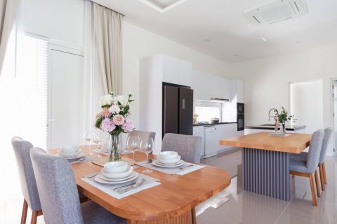 Вилла в Хуа Хине, Таиланд с 3 спальнями  № 120589 - фото 10