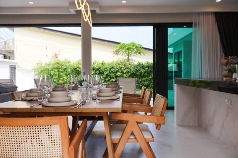 Villa à Rawai, Thaïlande 4 chambres № 125918 - photo 5