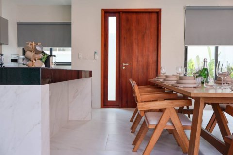 Villa à Rawai, Thaïlande 4 chambres № 125918 - photo 9