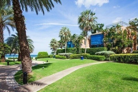 Кондоминиум с 2 спальнями в Хуа Хине, Таиланд № 125922 - фото 4