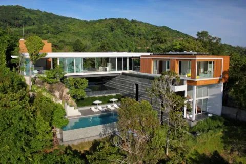 Villa in Phuket, Thailand 4 bedrooms № 107210