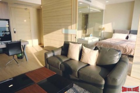 Квартира на Пляж Джомтьен, Паттайя, Таиланд с 1 спальней  № 120973 - фото 16