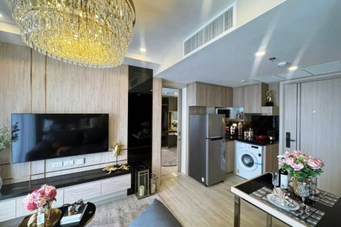 Кондоминиум с 2 спальнями в Банг Ламунге, Таиланд № 86672 - фото 1