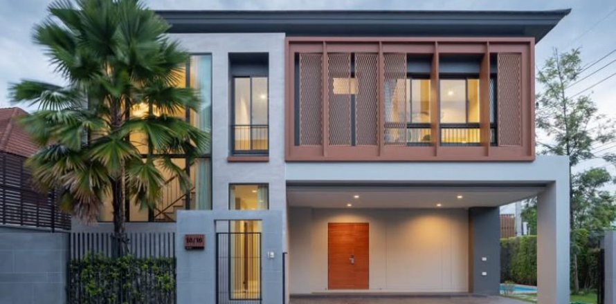 Дом в Ханг Донге, Таиланд с 4 спальнями  № 142097