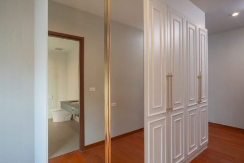 Дом в Ханг Донге, Таиланд с 4 спальнями  № 142097 - фото 25