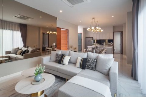 Дом в Ханг Донге, Таиланд с 4 спальнями  № 142097 - фото 3