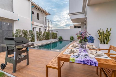 Дом в Паттайе, Таиланд с 4 спальнями  № 86720 - фото 3