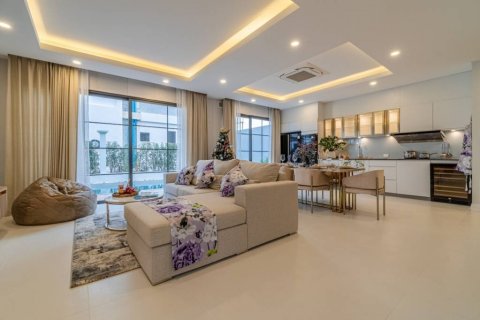 Дом в Паттайе, Таиланд с 4 спальнями  № 86720 - фото 10