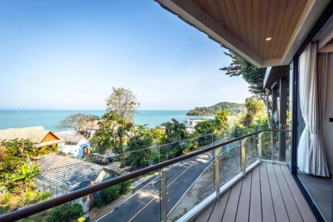 Villa in Phuket, Thailand 4 bedrooms № 107633 - photo 15