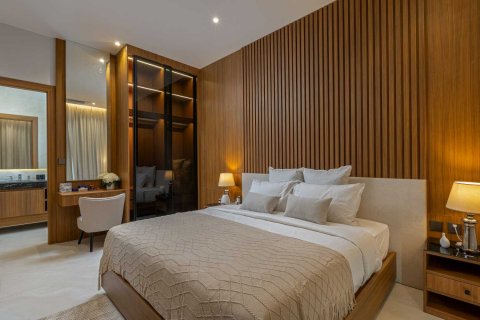 House in Bang Tao, Thailand 4 bedrooms № 120936 - photo 24