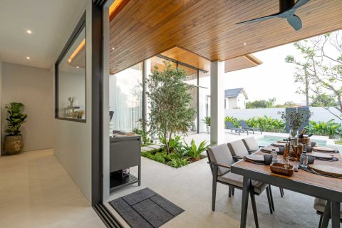 House in Bang Tao, Thailand 3 bedrooms № 120938 - photo 23