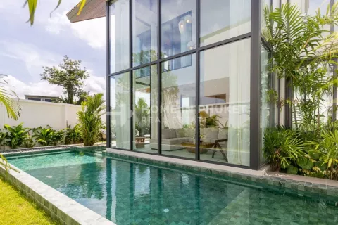 House in Bang Tao, Thailand 4 bedrooms № 133153 - photo 2