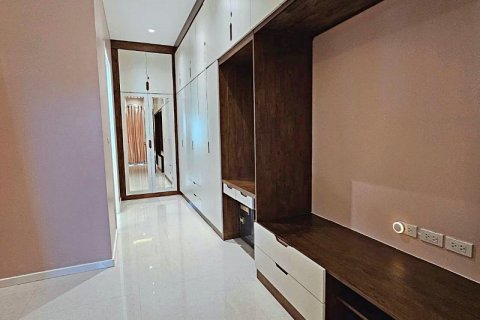 Дом в Хуа Хине, Таиланд с 4 спальнями  № 125135 - фото 6