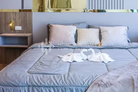 House on Nai Harn Beach, Thailand 3 bedrooms № 131850 - photo 16