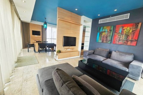 Кондоминиум с 3 спальнями в Бангкоке, Таиланд № 119641 - фото 1