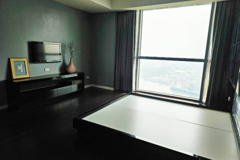 Кондоминиум с 3 спальнями в Бангкоке, Таиланд № 119641 - фото 7