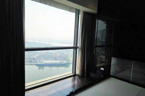 Кондоминиум с 3 спальнями в Бангкоке, Таиланд № 119641 - фото 8