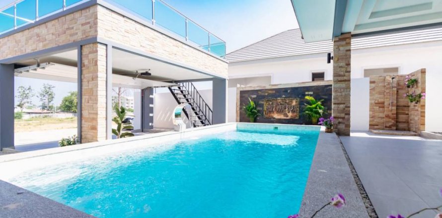 Вилла в Хуа Хине, Таиланд с 3 спальнями  № 85633