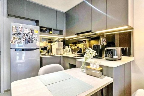 Condo in Bangkok, Thailand, 1 bedroom  № 119706 - photo 5